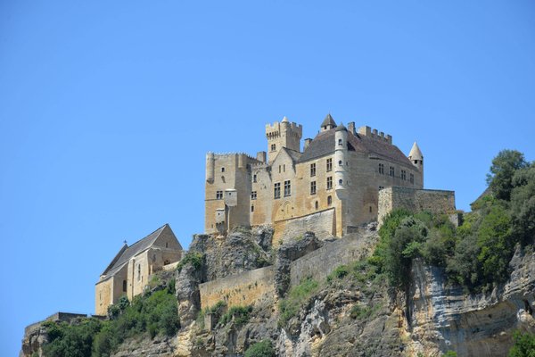 Conseils pour un camping pas cher en Dordogne
